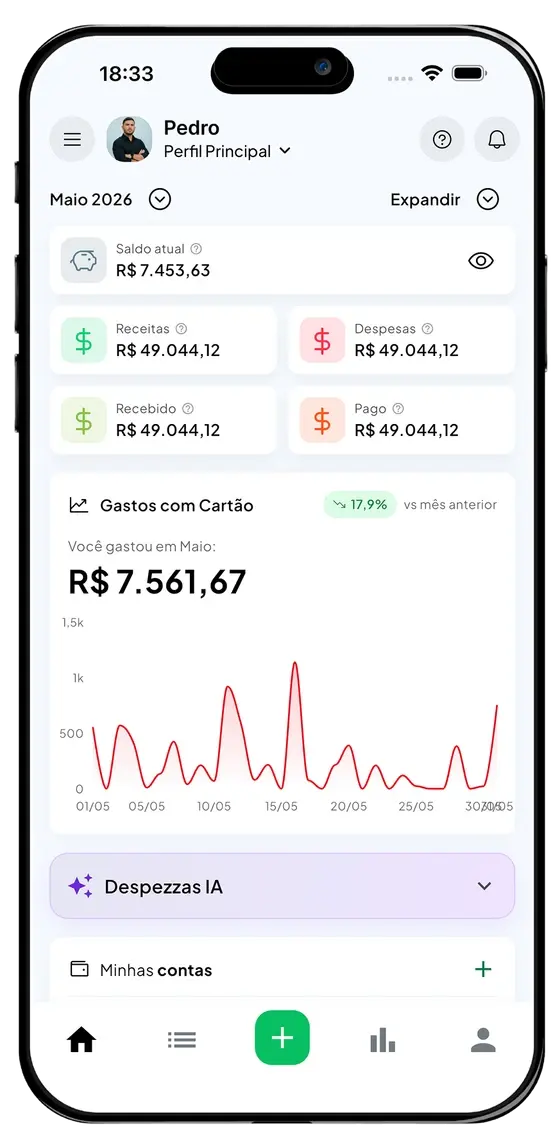 Aplicativo Despezzas exibindo o dashboard financeiro em um iPhone